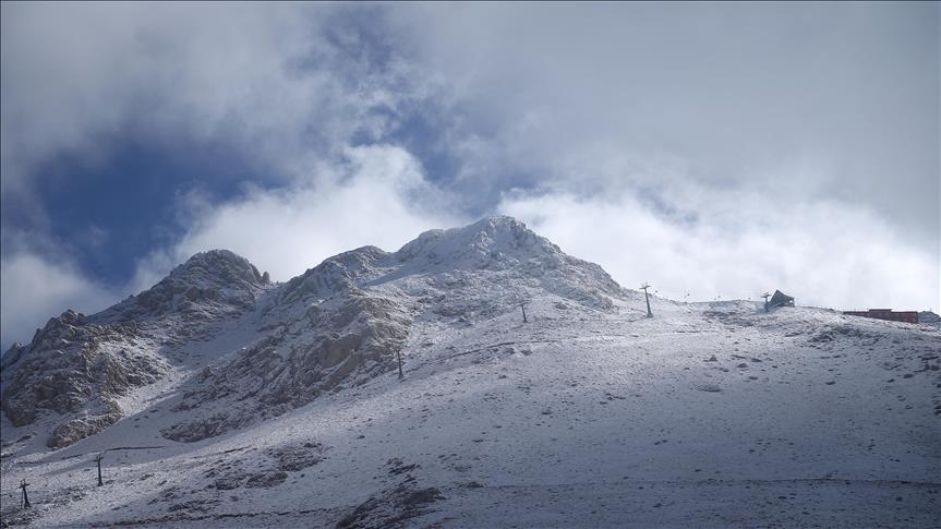 Dos montañistas fallecen tras avalancha en Nueva Zelanda 