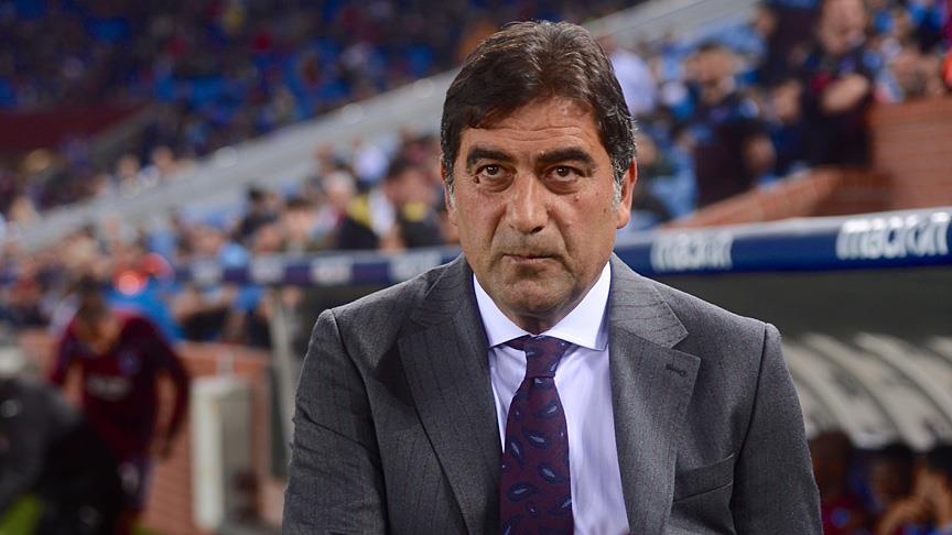 Trabzonspor Teknik Direktörü Karaman: Burak sorumluluğun gereğini yerine getirmemiştir