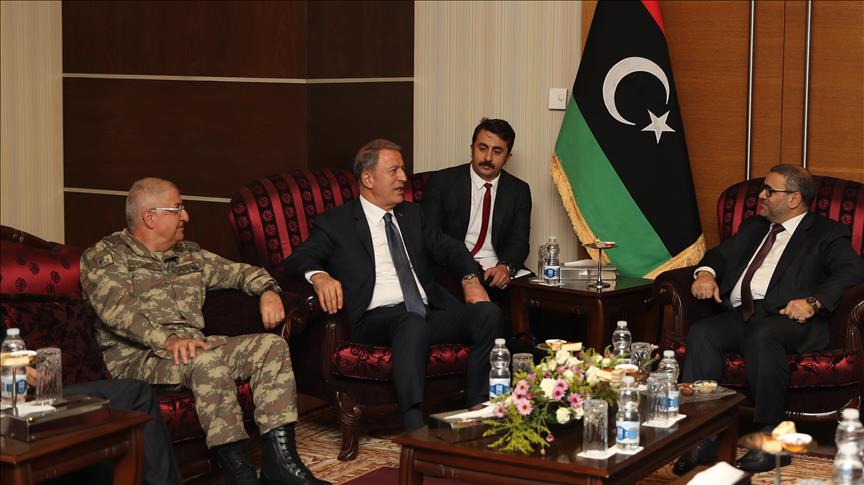 Turkish defense minister holds official visits in Libya