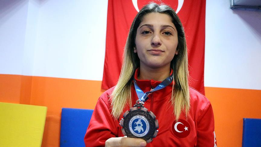 'Yapamazsın bırak' diyenlere inat dünya üçüncüsü oldu