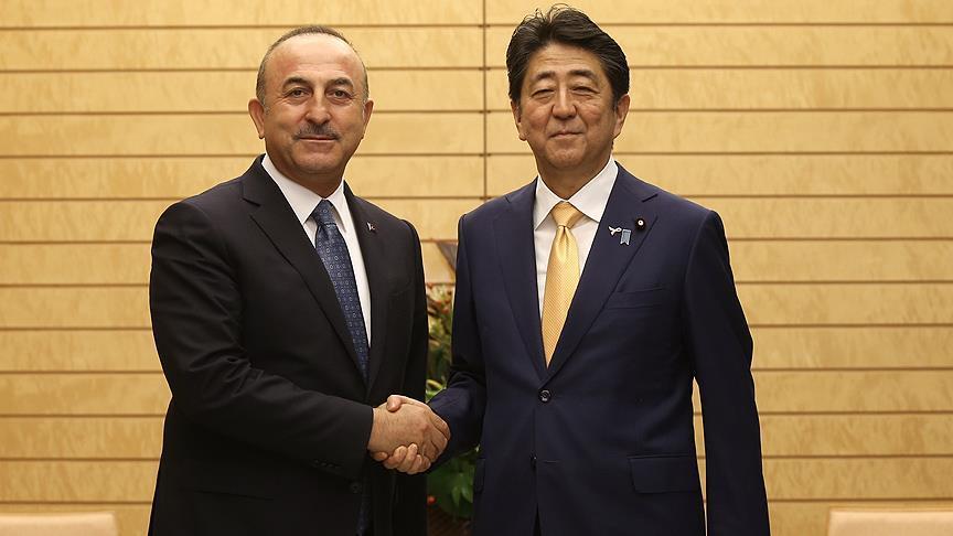 Shinzo Abe : Nous voulons développer les relations avec la Turquie dans tous les domaines