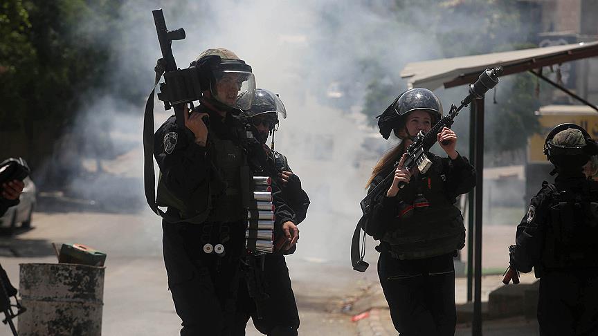 İsrail askerleri Batı Şeria'da 2 Filistinliyi yaraladı