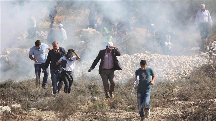  İsrail güçlerinin Batı Şeria'daki gösterilere müdahalesinde 1 filistinli yaralandı