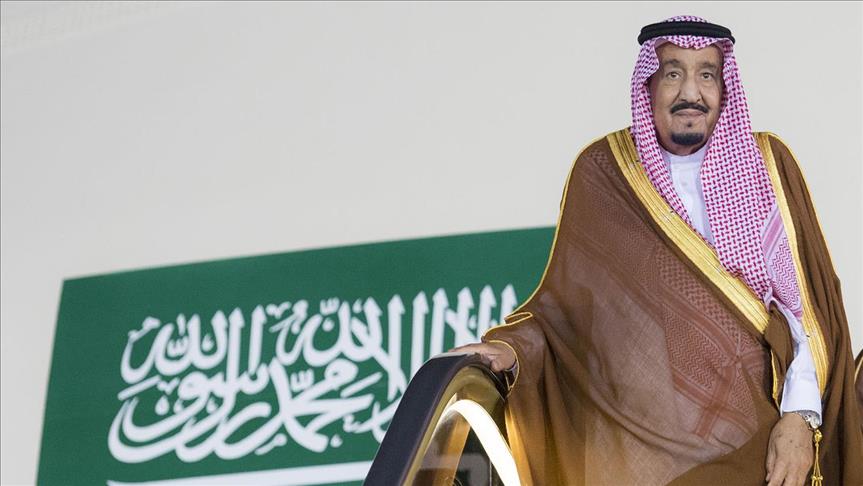 Saudi king meets UK foreign secretary in Riyadh