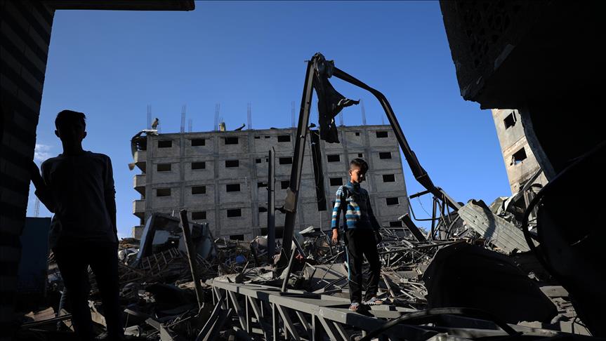 Aviones israelíes destruyen cuartel general de estación de TV palestina