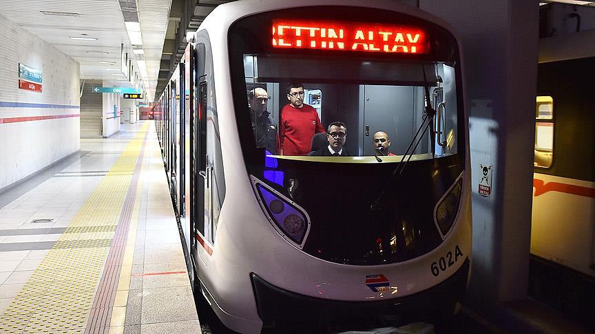 İzmir Metro çalışanları sakal bırakacak