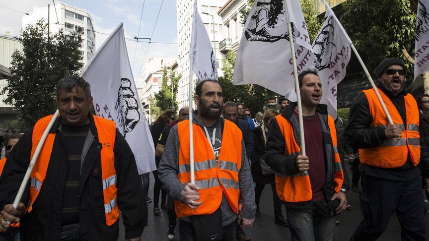 Greece: Public sector on strike over monetary policy