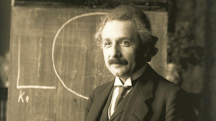 Писмо на Алберт Ајнштајн продадено за 40.000 долари во Израел