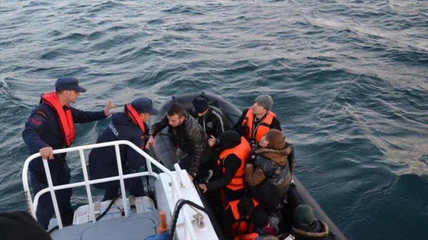 Turska obalska straža spasila 34 migranta s čamca
