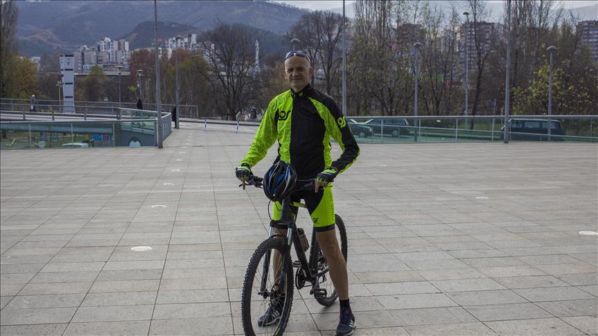 Nedžad Agić iz Zenice biciklom putuje u Vukovar kako bi odao počast žrtvama 
