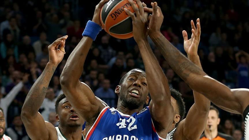 Anadolu Efes beat Panathinaikos in EuroLeague