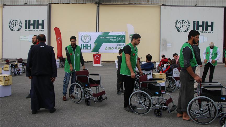 Turkish aid group distributes wheelchairs in Syria