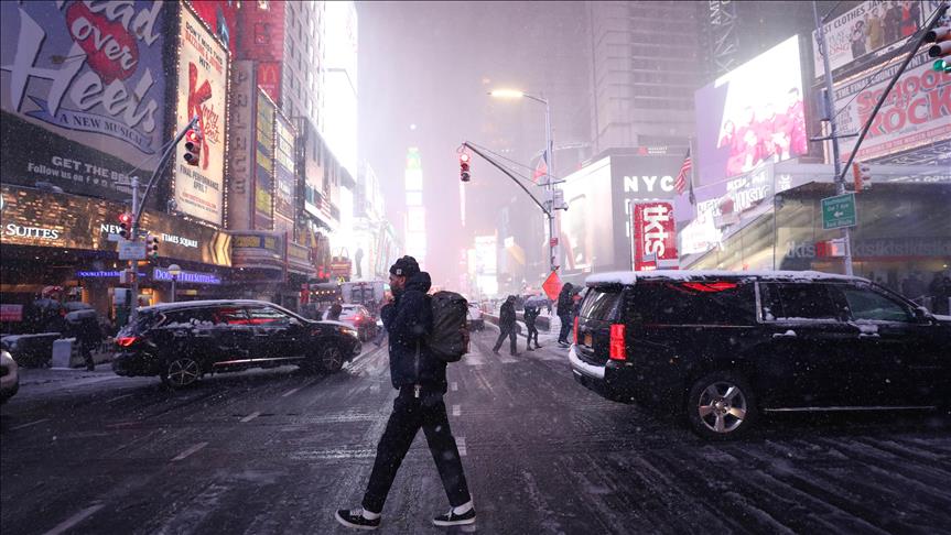 Snježna oluja u New Yorku: Zatvorene ulice, kašnjenja u saobraćaju