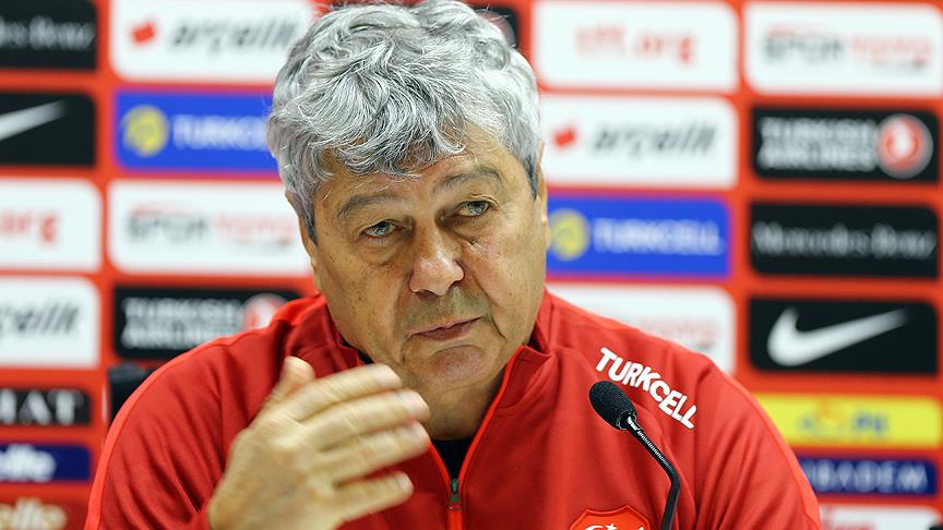 A Milli Futbol Takımı Teknik Direktörü Lucescu: Umuyorum ki iyi bir sonuç elde edeceğiz