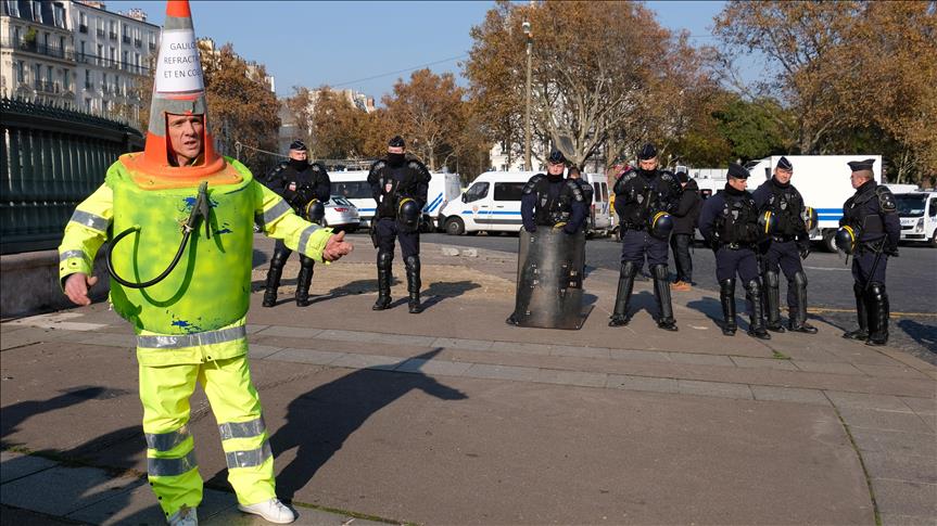 UPDATE: Više od 240.000 građana na ulicama Francuske: Povrijeđeno 106, a uhapšeno 38 osoba