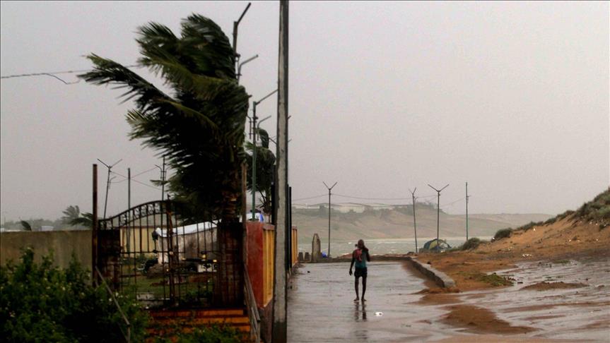 Aumentan a 40 las víctimas fatales por fuerte ciclón en la India