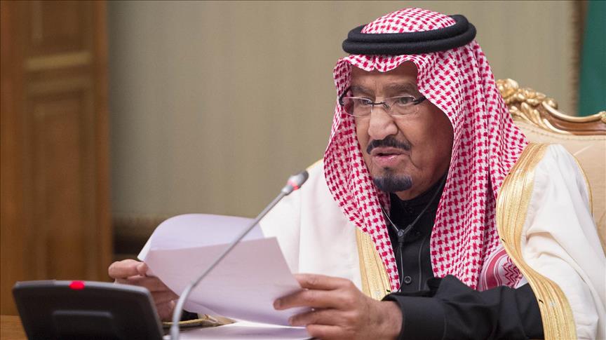 Saudi king backs political solutions in Yemen, Syria