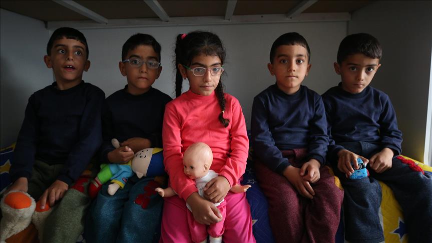 Dirljiva priča roditelja prvih petorki u Turskoj: Život protkan i brigom i srećom