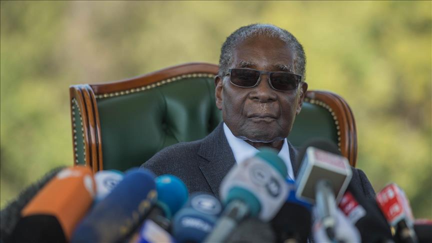 1 year after Mugabe's ouster, Zimbabweans await change 