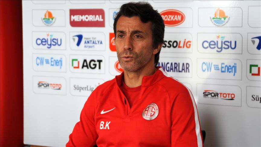 Antalyaspor Teknik Direktörü Korkmaz: Maksimum puanı almak istiyoruz