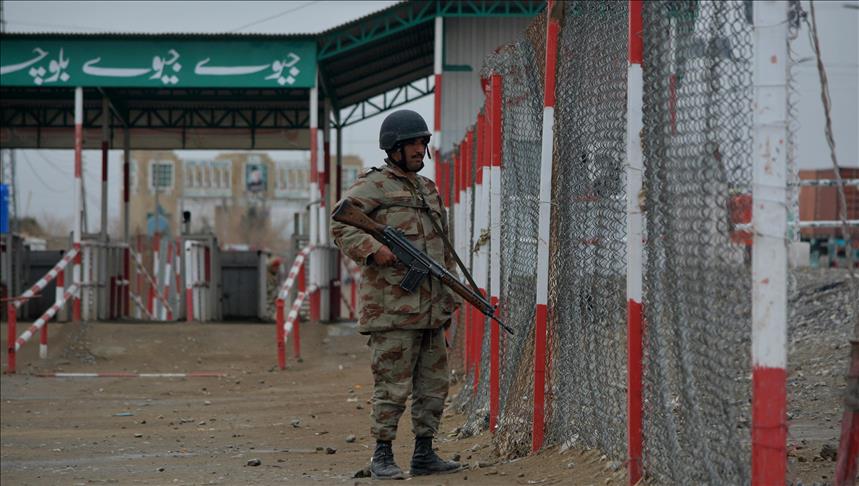 Pakistan, India agree to open key border crossing