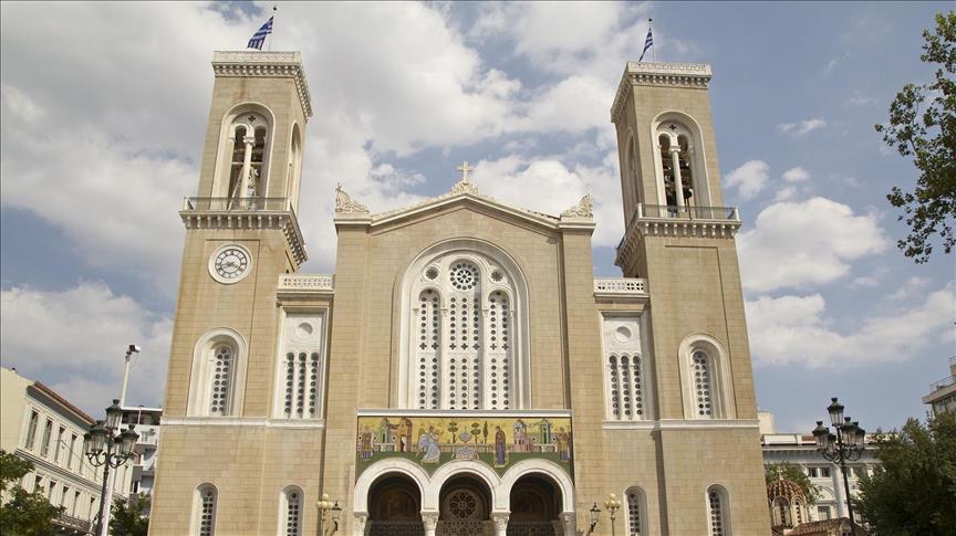 'Yunan Hükümeti kilisenin mal varlığını devlet ve kilise arasında değerlendirmeyi planlıyor'