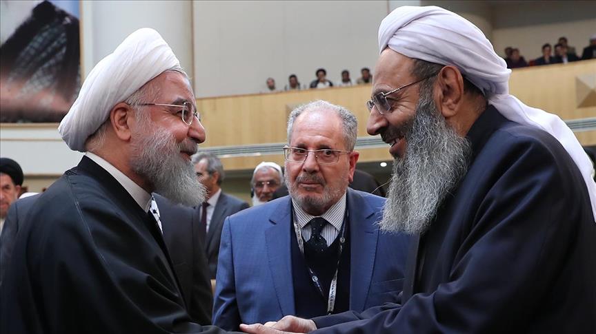 مولوی عبدالحمید: نباید بین آزادی مذهبی شیعه یا سنی تفاوت قائل شد