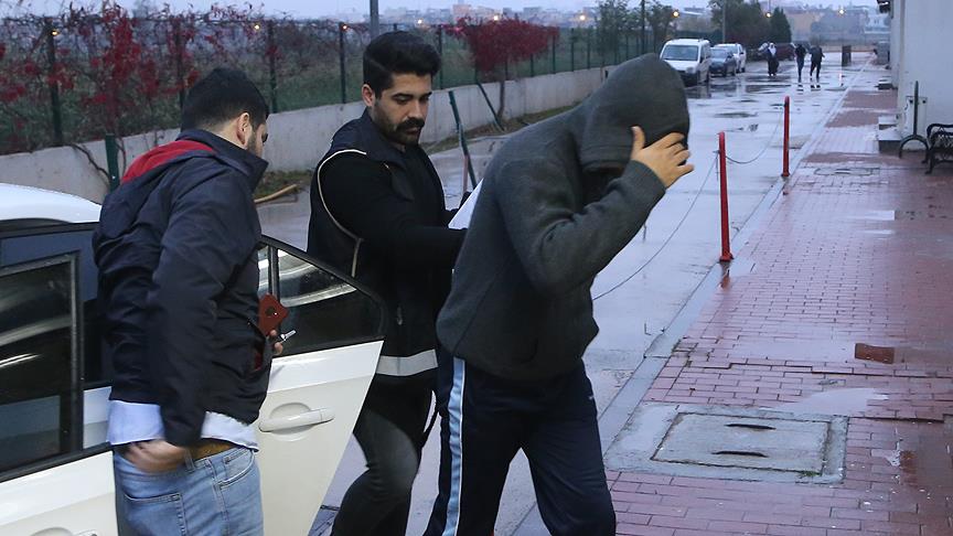 Adana merkezli 10 ilde FETÖ'nün 'askeri mahrem' yapılanmasına operasyon: 26 gözaltı