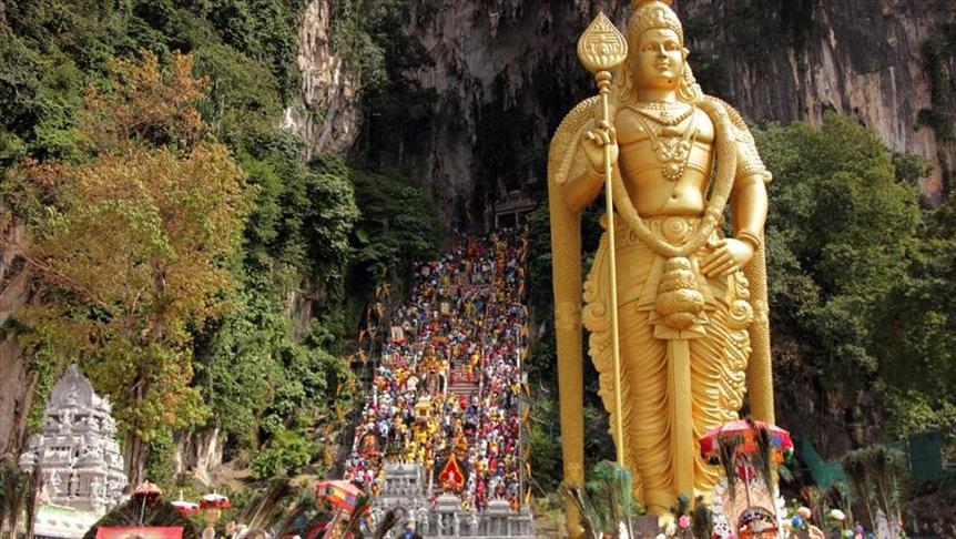 Kerusuhan Di Kuil Hindu Malaysia 17 Orang Ditangkap