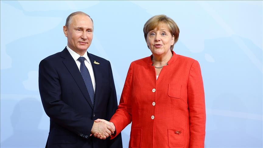 Путин и Меркель обсудили ситуацию в Сирии