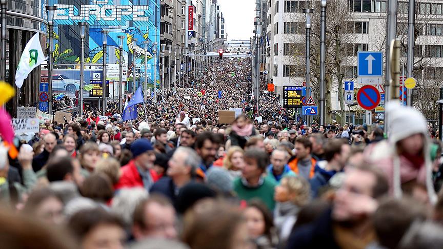 Brüksel'de çevre protestosu