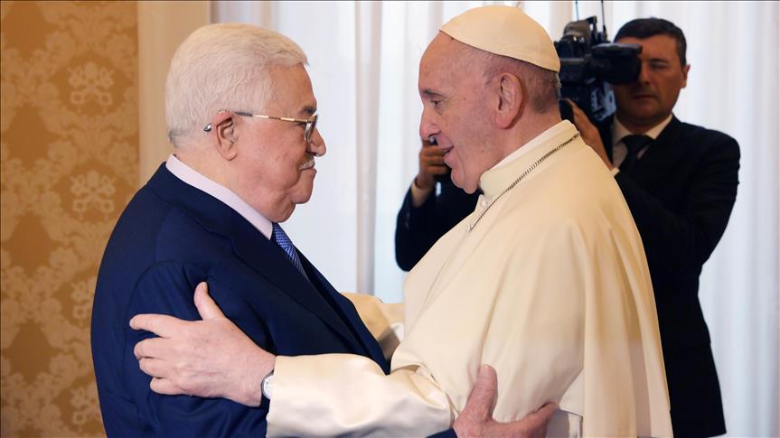 El presidente de Palestina y el papa discutieron situación en Medio Oriente