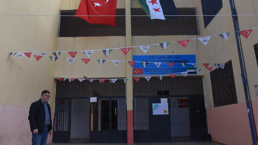 Suriye'de Türkiye'nin açtığı halk eğitim merkezleri meslek öğretiyor