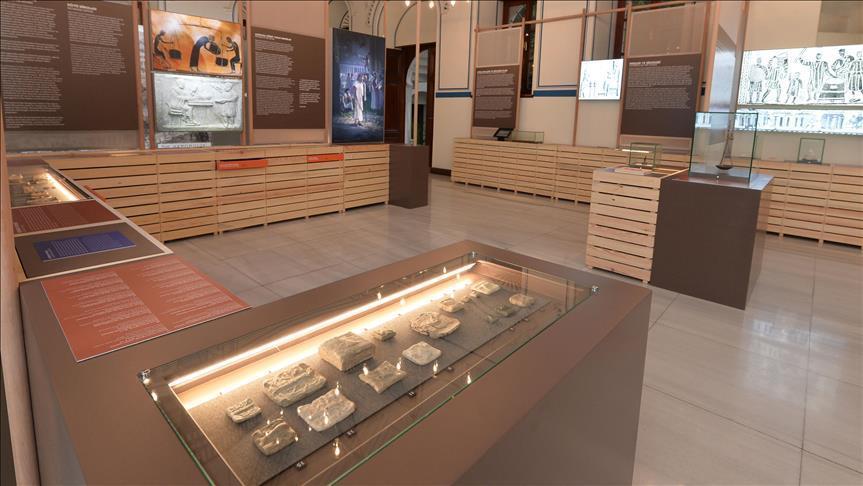 Turki pamerkan koin tertua dari sejarah peradaban manusia