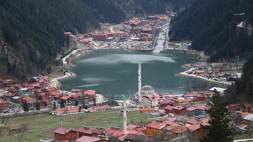 Uzungöl zengin kaynak sularıyla da dikkati çekiyor