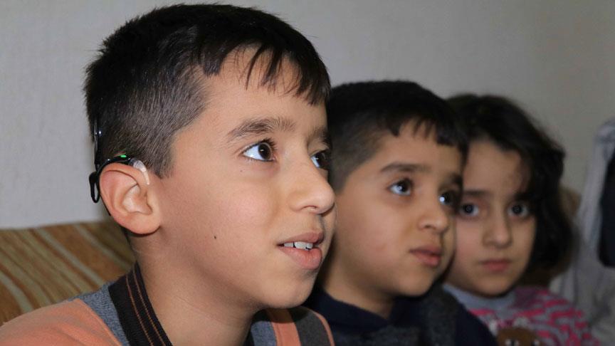 Irakli Huseyin In Isitme Cihazi Sevinci