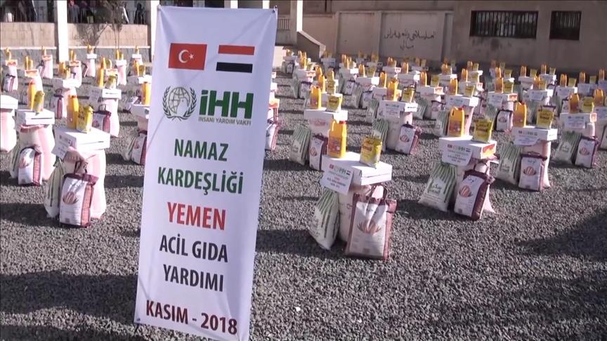 Turkish charity distributes aid to families in Yemen