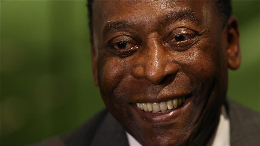 Pele: Bog fudbala Neymaru je dao dar, on ga kvari