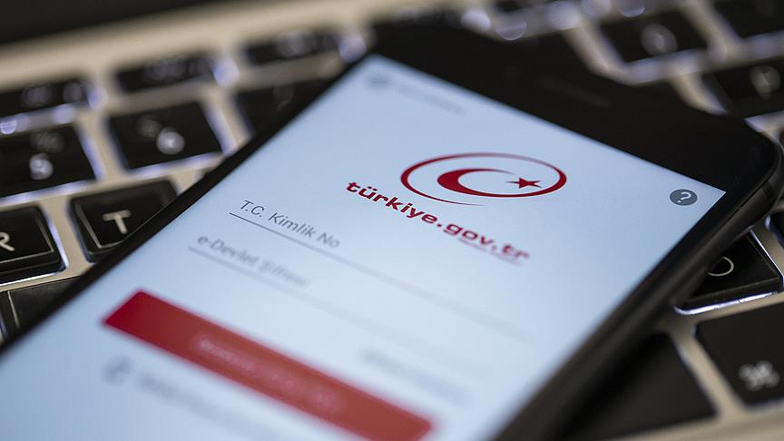 e-Devlet'e taşınan 'okul tanıma belgesi'ne yoğun ilgi