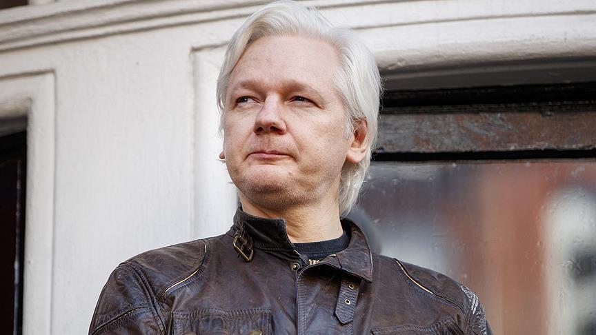 Assange'ın avukatından Ekvador Devlet Başkanına yanıt