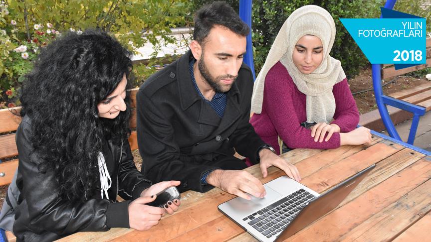 Üniversite öğrencilerinin tercihi 'Türk bayrağı Afrin'de'