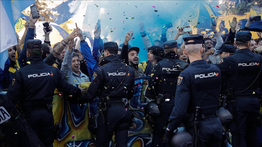 Madrid: Navijači Boca Juniorsa okupili se ispred hotela svojih ljubimaca