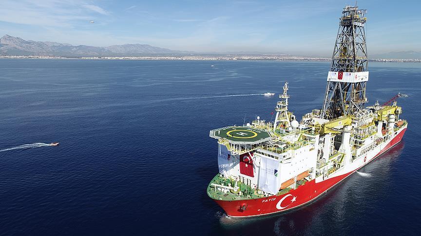Второе буровое судно Турции войдет в Средиземное море в январе 