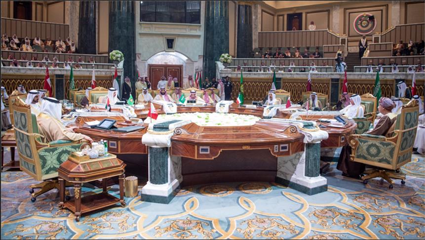 إعلان الرياض يتمسك بمجلس التعاون وتفعيل قيادة عسكرية موحدة
