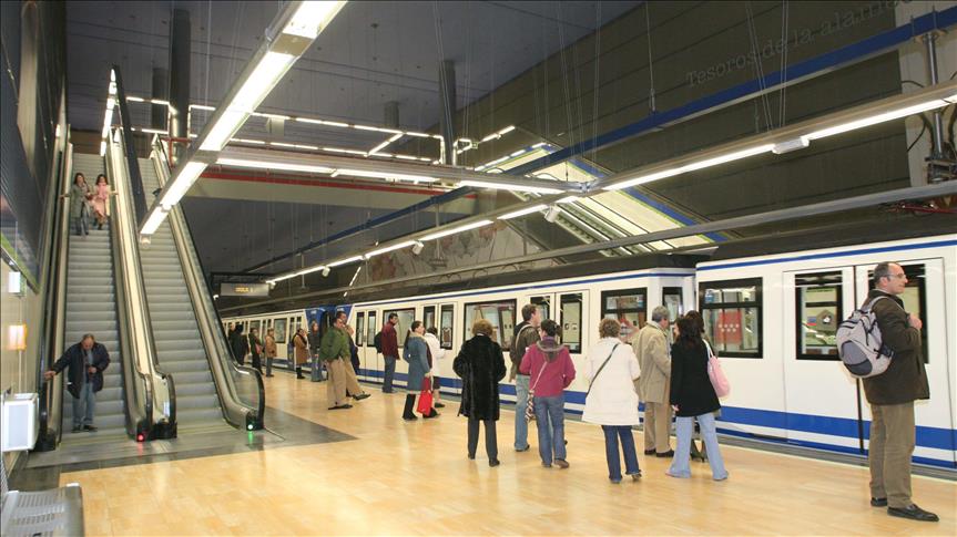 Maquinistas del metro de Madrid iniciaron una huelga de diez días