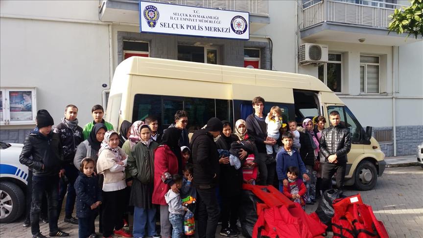 تركيا.. ضبط 43 مهاجرا غير نظامي بإزمير 