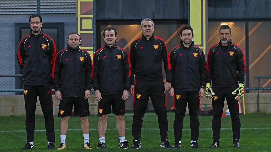 Göztepe'de 29. teknik adam Kemal Özdeş