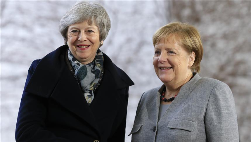 Berlin: Merkel i May razgovarale o Brexitu