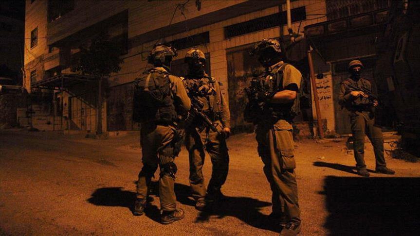 Israel arrests 6 Palestinians in overnight raids