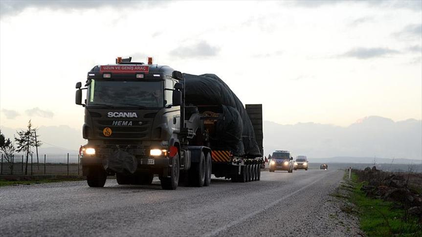 Turkey deploys more military vehicles to Syrian border